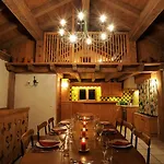 Barragiste Chalet *